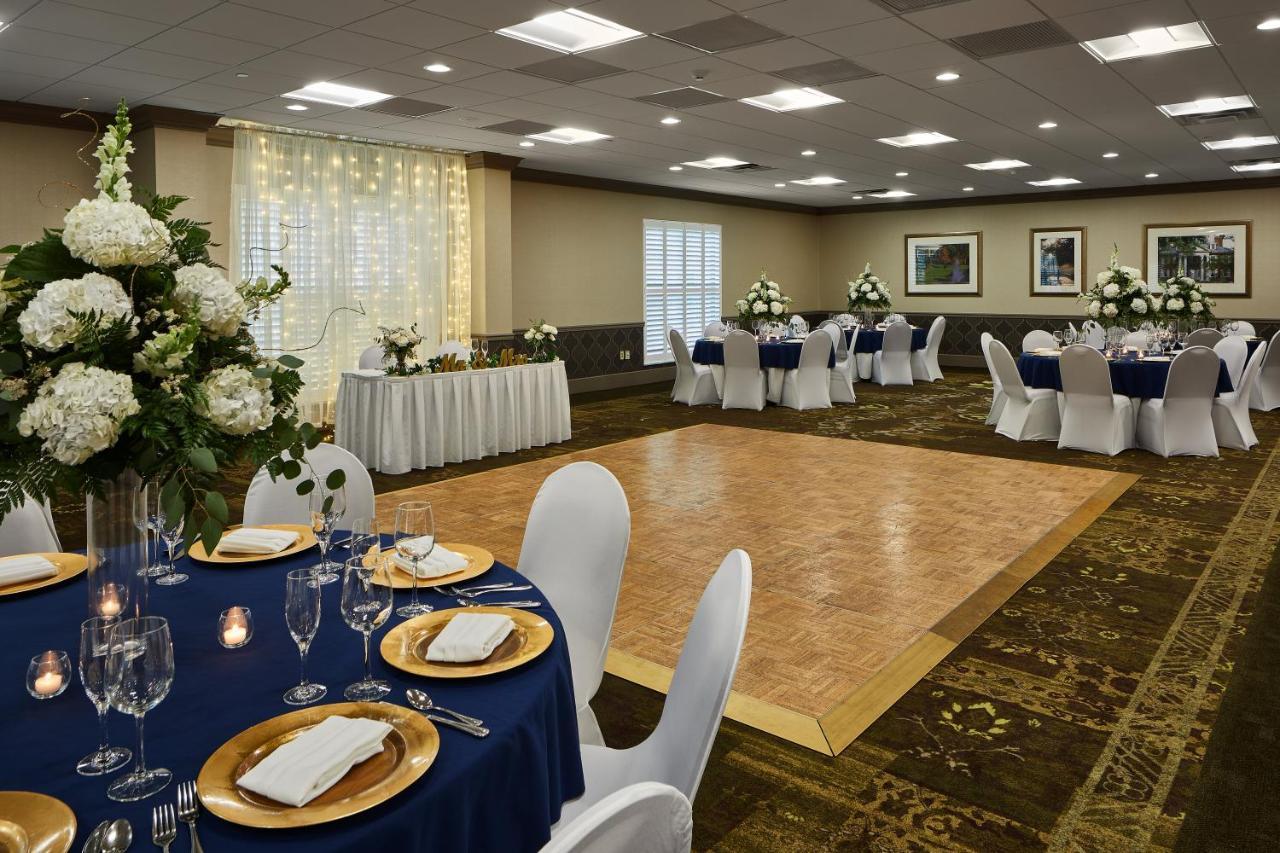 Ohio University Inn And Conference Center Athens Bagian luar foto